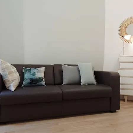 Appartamento Avec Beaux Volumes Coeur Du Marais Parigi